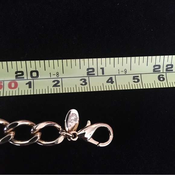 Giovanni Torlonia Vintage Green Coin Gold Tone Necklace - Picture 10 of 10